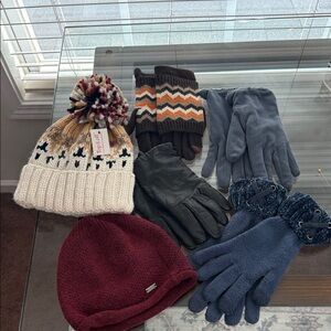 ✨SOLD✨Stylish Women's Hat and Glove Collection - Black, Blue, Brown, Orange